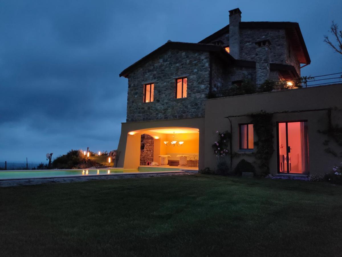 Villa Privata Con Piscina A Riparbella カステッリーナ・マリッティマ エクステリア 写真