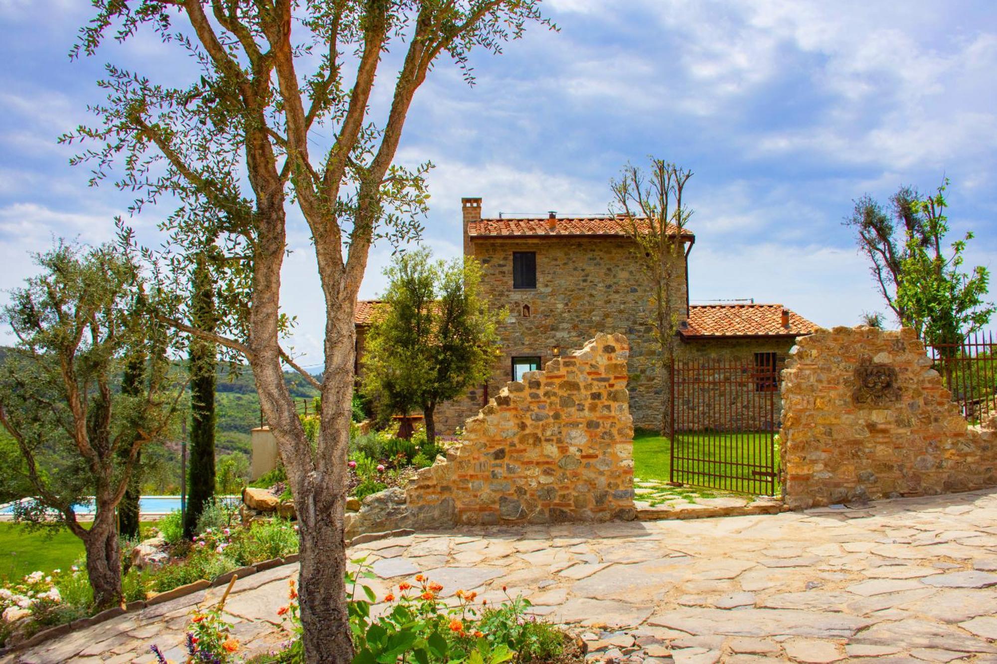 Villa Privata Con Piscina A Riparbella カステッリーナ・マリッティマ エクステリア 写真